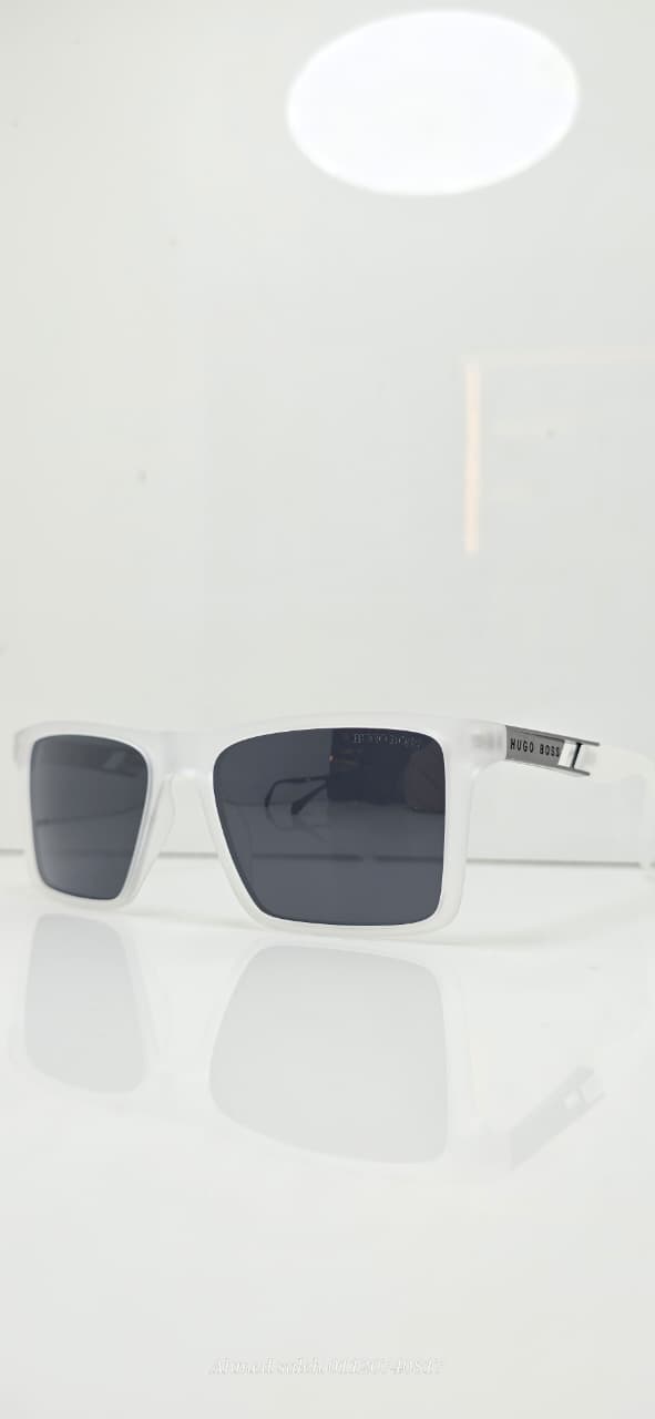 Hugo Boss Polarized UV Sunglasses β Modern Luxury & Ultimate Protection.