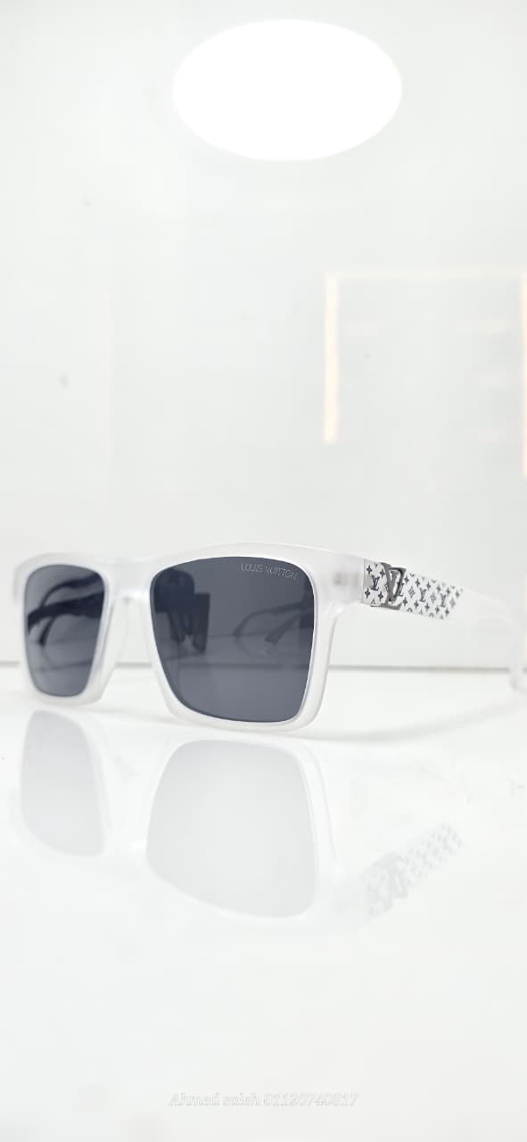 LOUIS VUITTON POLARIZED SUNGLASSES.