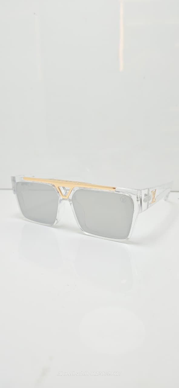 TRENDY LOUIS VUITTON Oversized Round Acetate Frame.