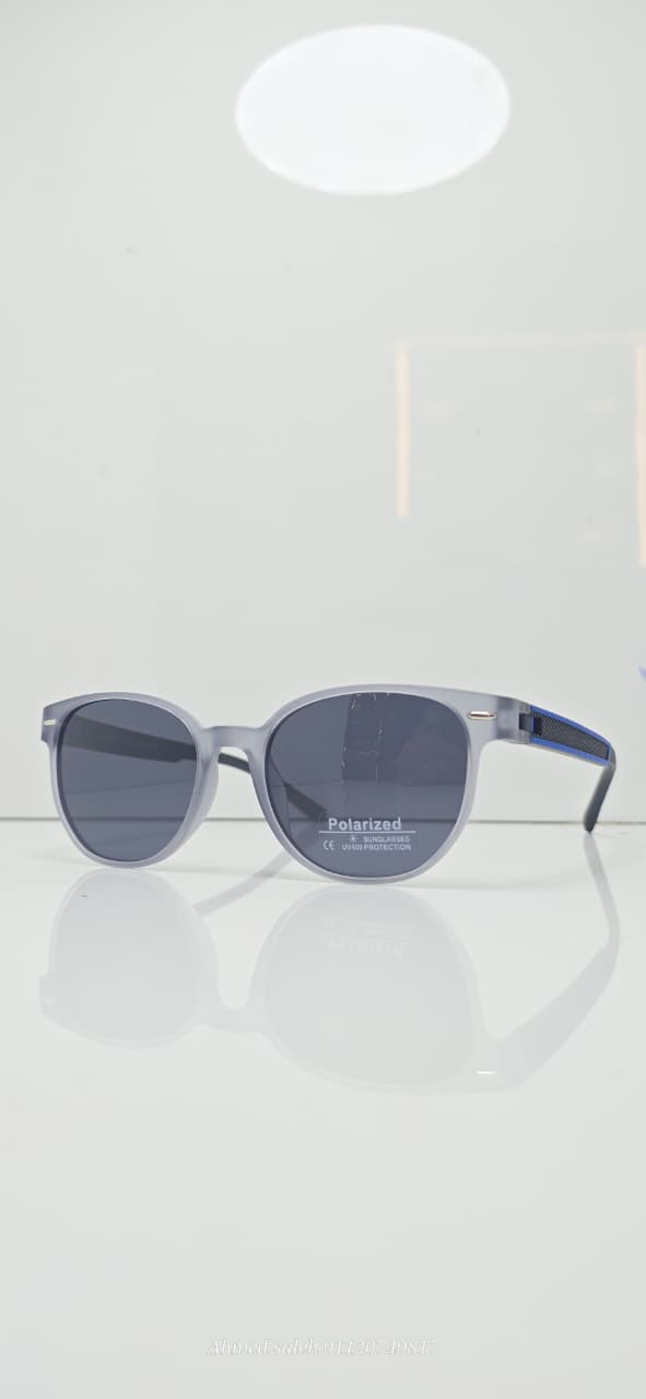 POLARIZED OGA Classic Round / Panto Sunglasses.