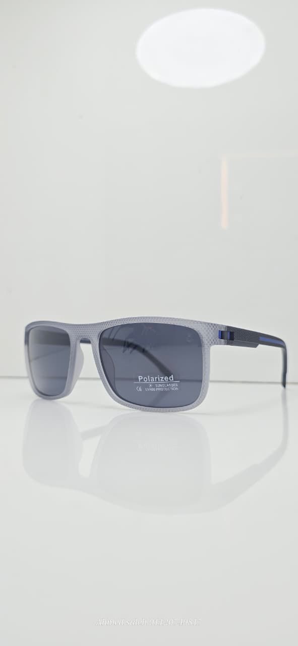 POLARIZED OGA Sporty Square / Rectangle SUNGLASSES .