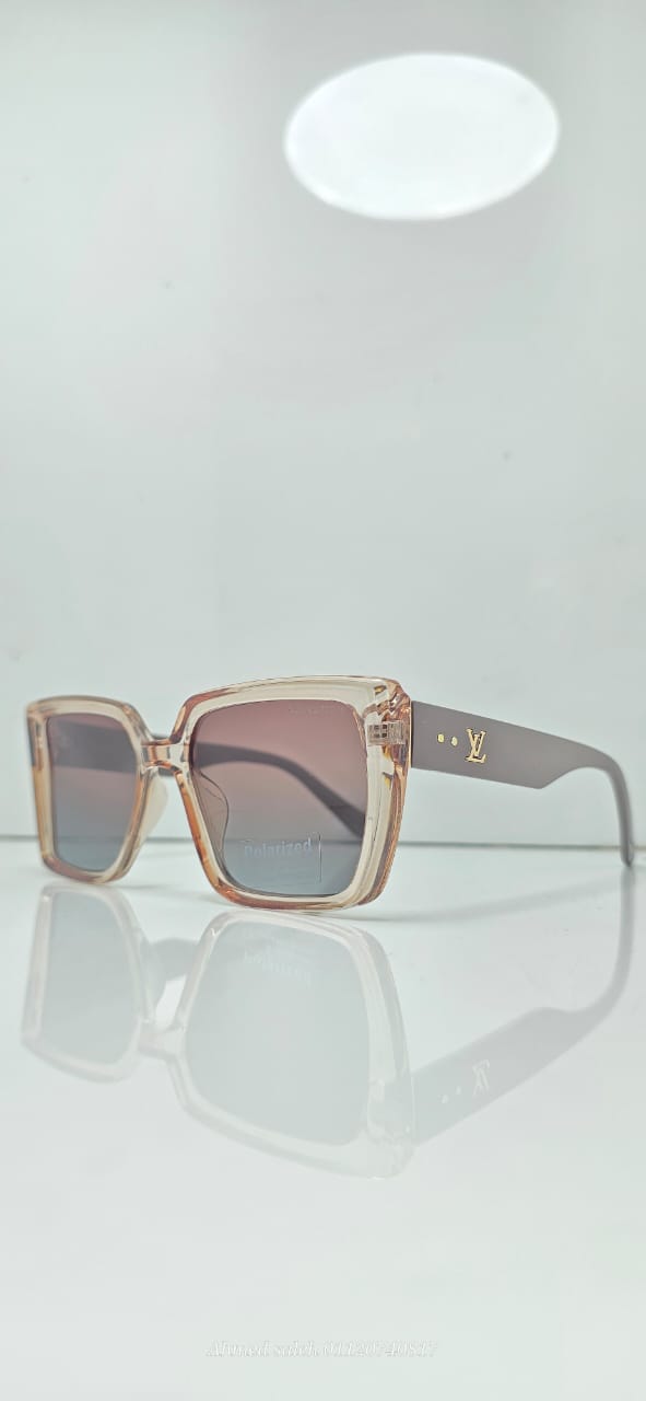 POLARIZED LOUIS-VUITTON WOMEN  SUNGLASSES .