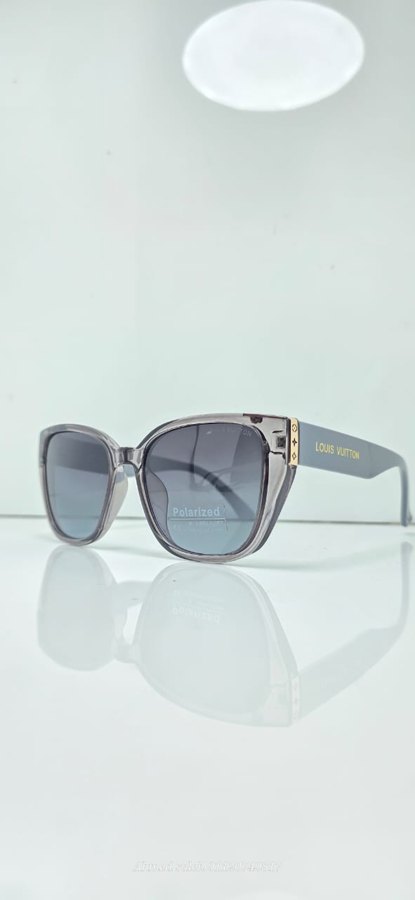 POLARIZED LOUIS VUITTON WOMEN SUNGLASSES.