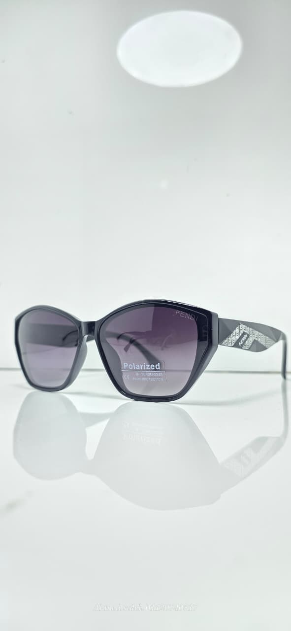 POLARIZED FENDI WOMEN SUNGLASSES.
