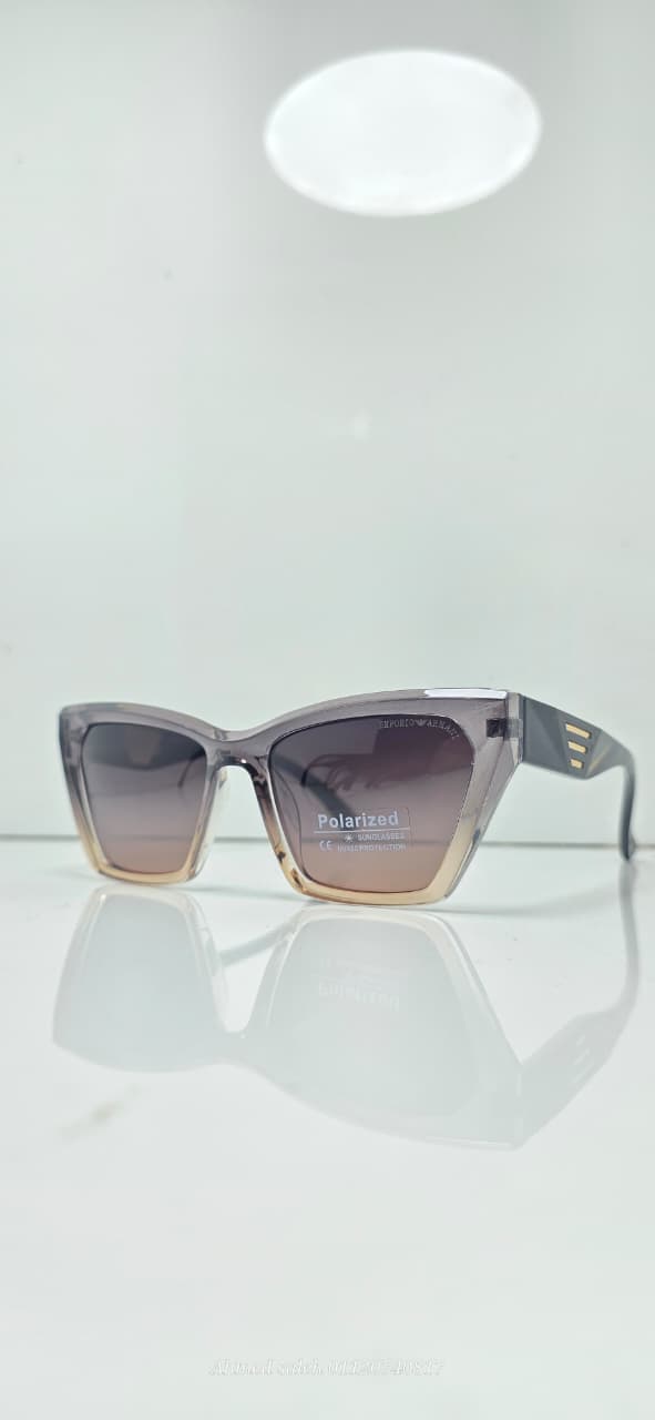 POLARIZED EMPORIO ARMANI WOMEN SUNGLASSES.