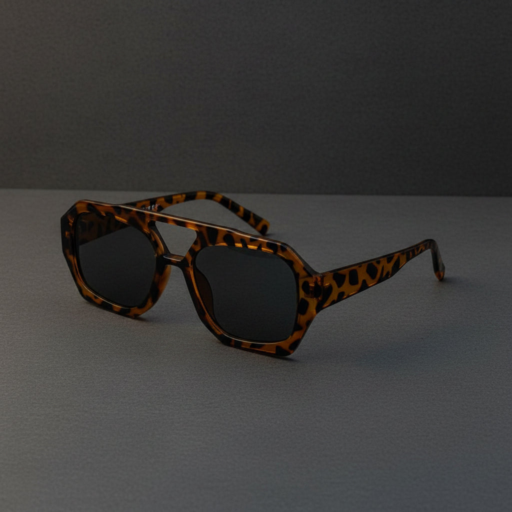 TRENDY MIRROR QUALITY SUNGLASSES.