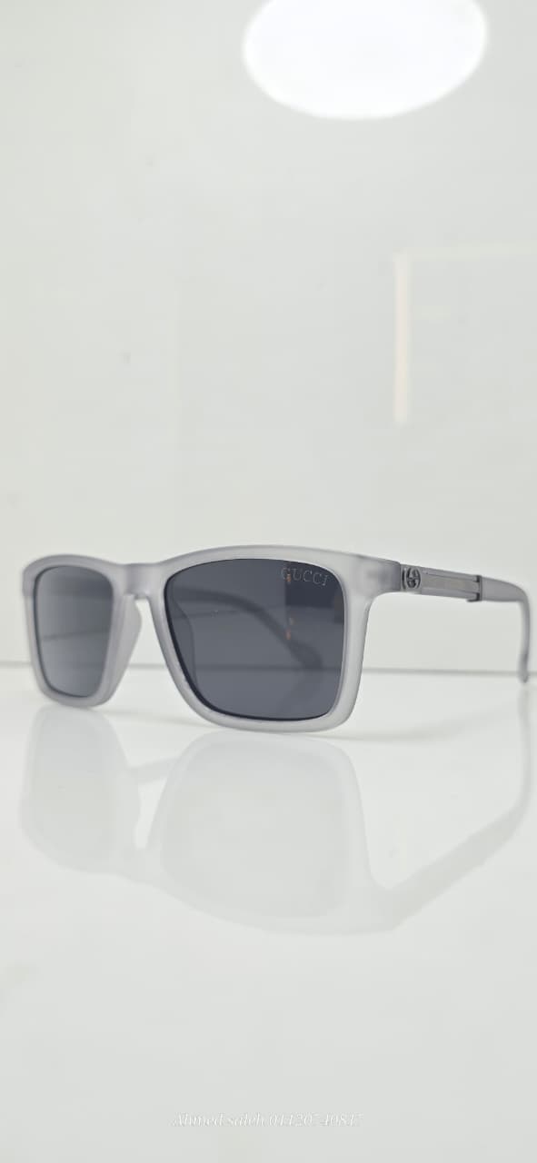 POLARIZED GUCCI Square Sunglasses.
