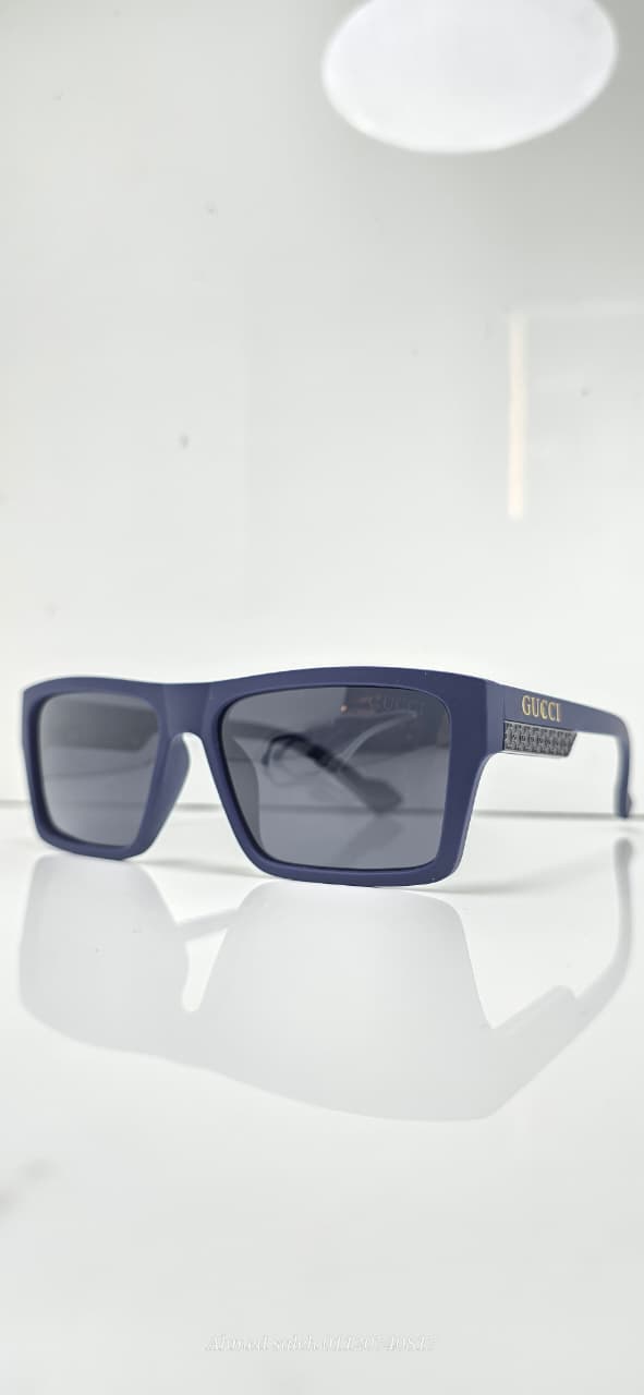 POLARIZED GUCCI Square  Sunglasses with Diamond-Cut Detail