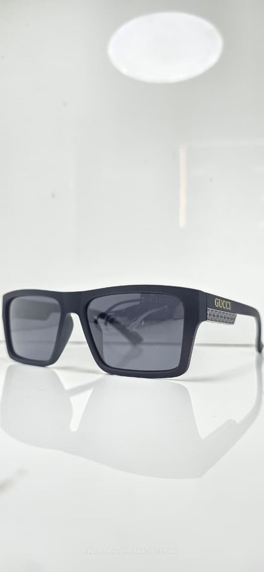 GUCCI Square Polarized Sunglasses with Diamond-Cut Detail