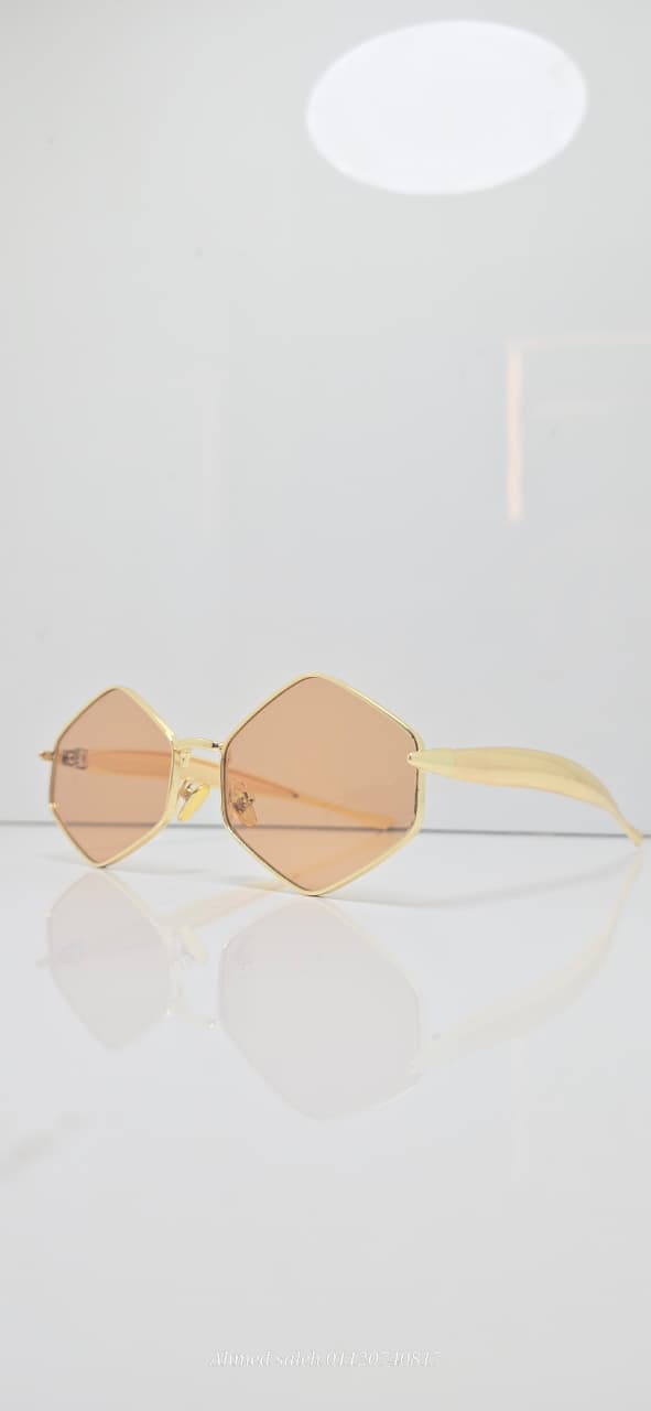 HIGH QUALITY TRENDY WOMEN METAL UV SUNGLASSES.