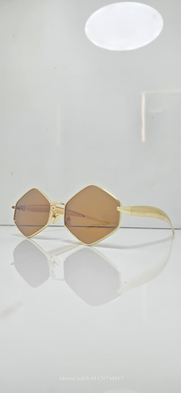 HIGH QUALITY TRENDY WOMEN METAL UV SUNGLASSES.