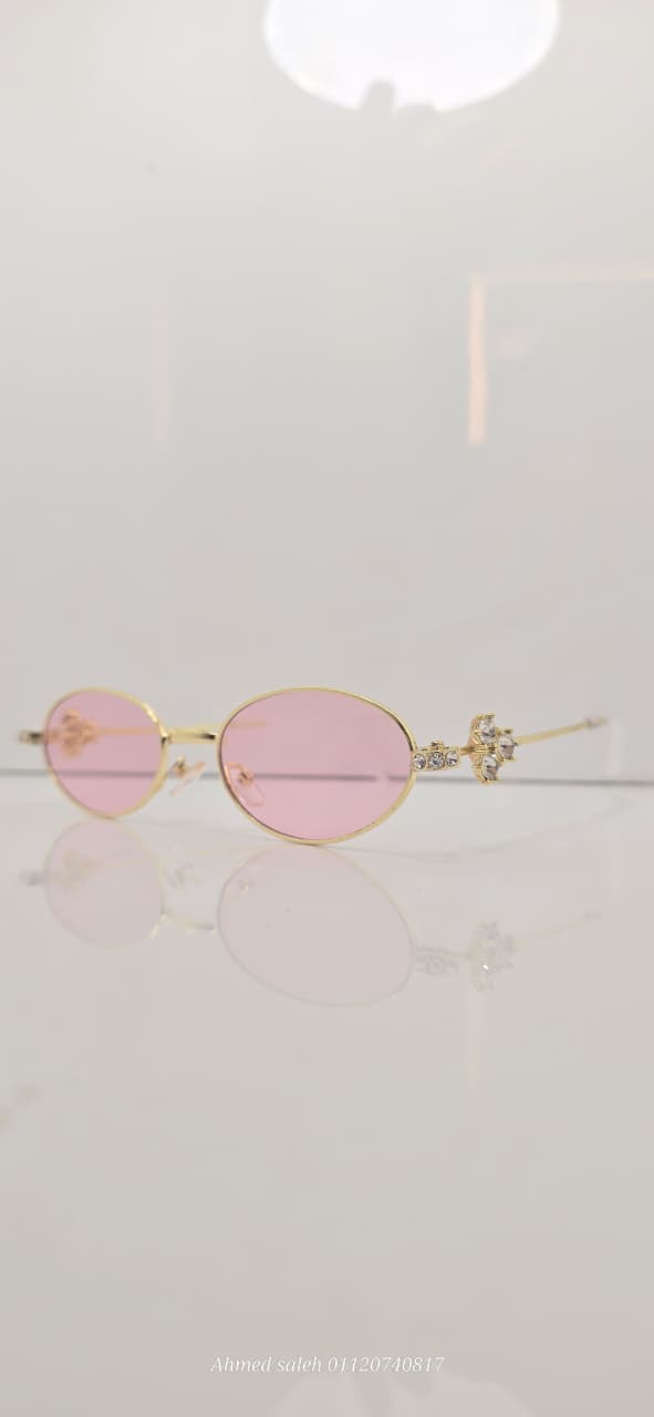 HIGH QUALITY TRENDY WOMEN METAL UV SUNGLASSES.