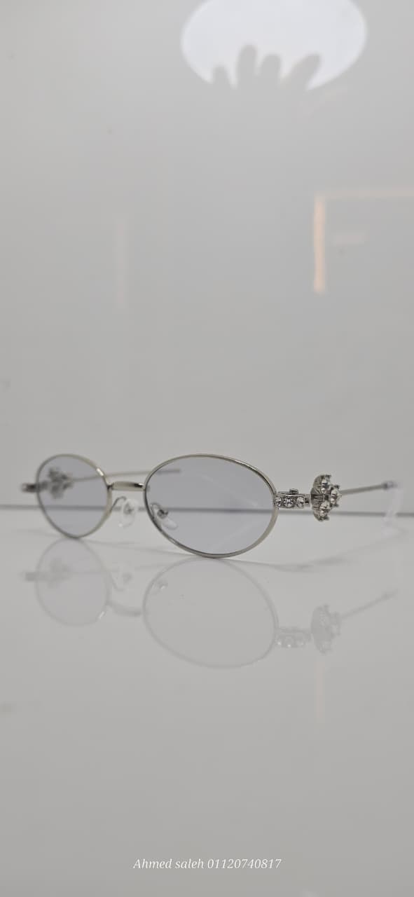 HIGH QUALITY TRENDY WOMEN METAL UV SUNGLASSES.