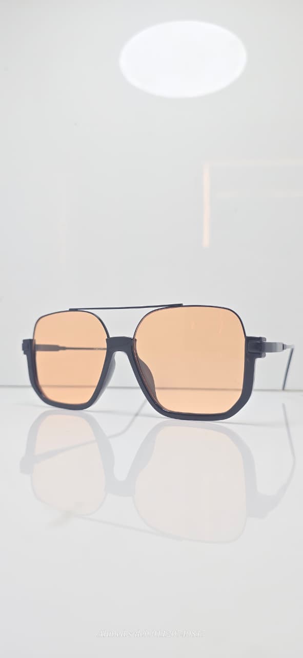 HIGH QUALITY TRENDY WOMEN METAL UV SUNGLASSES.